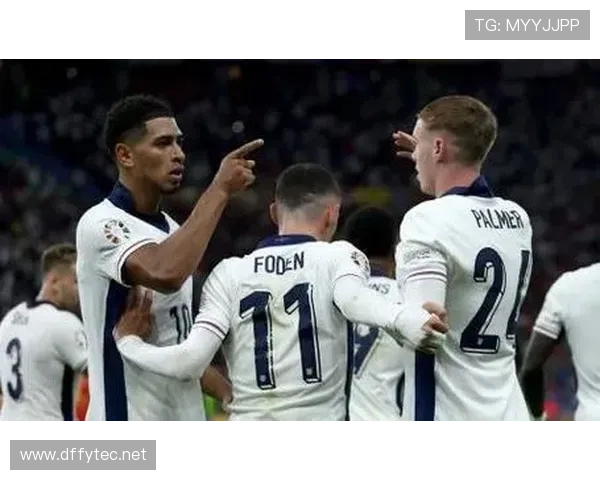 赖斯 vs 贝林厄姆：全能中场的对比