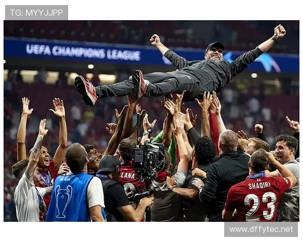 鲁本·迪亚斯：足总杯与联赛杯冠军重要拼图