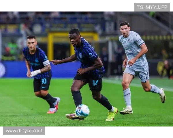 那不勒斯欧冠突破难点问题显现,对球队晋级前景形成阶段性考验 那不勒斯欧冠突破难点问题显现,对球队晋级前景形成阶段性考验