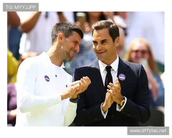 德约科维奇早餐吃三颗蛋白，咖啡不加糖，老婆说他连做梦都在拉伸