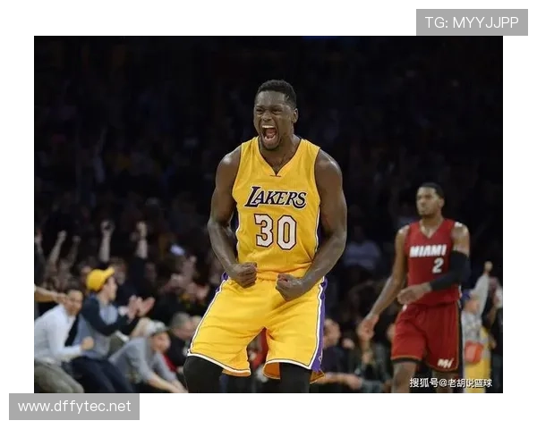 兰德尔单打效率超越季后赛关键对手，提升尼克斯内线威胁