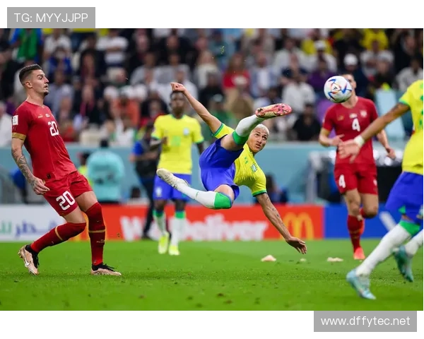 萨卡：对比维尼修斯——突破爆发力与稳定输出的路径差异